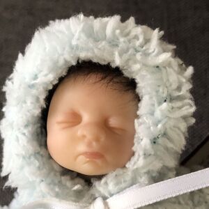 Ashton-Drake Doll Cute As a Button Soft Blue Sweater New In Box First Issue COA